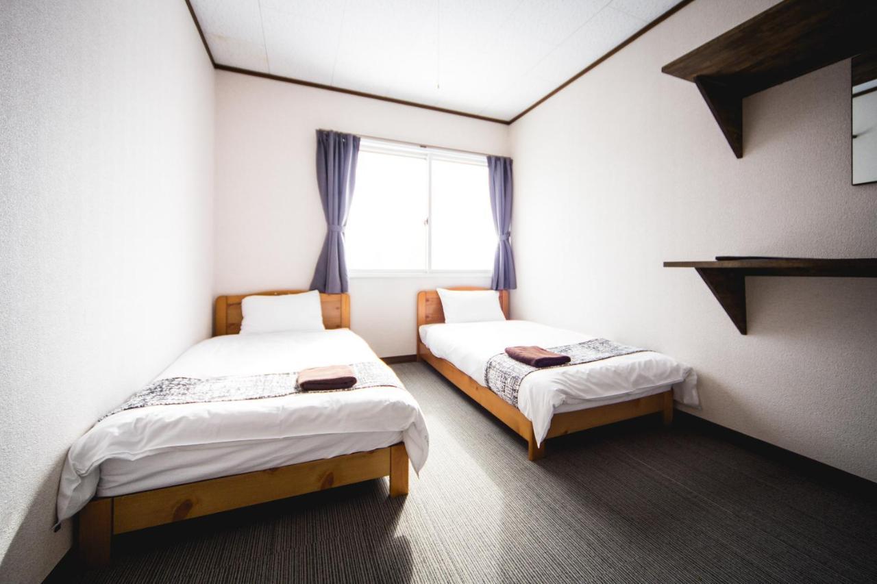 Hakuba Cortina Lodge Otari Esterno foto