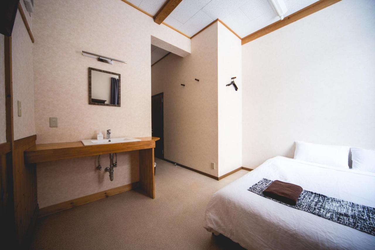 Hakuba Cortina Lodge Otari Esterno foto