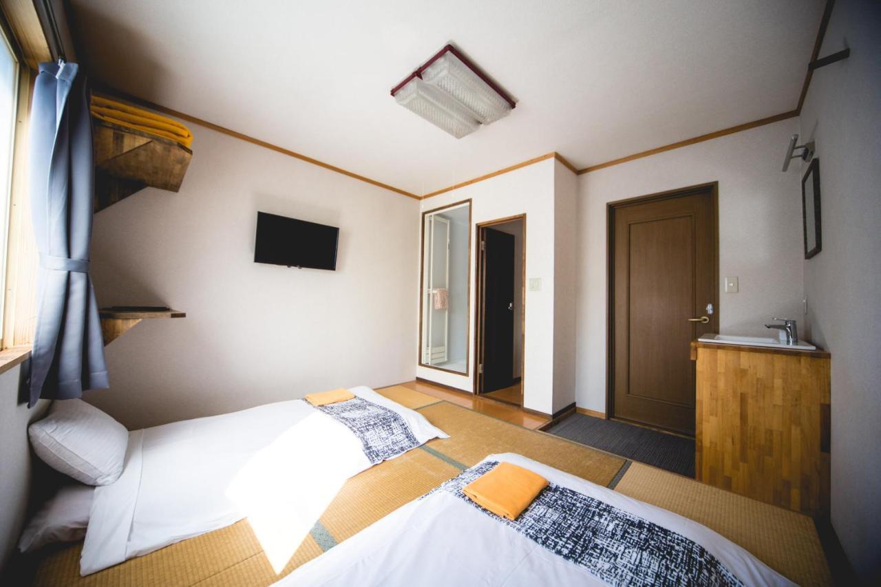 Hakuba Cortina Lodge Otari Esterno foto