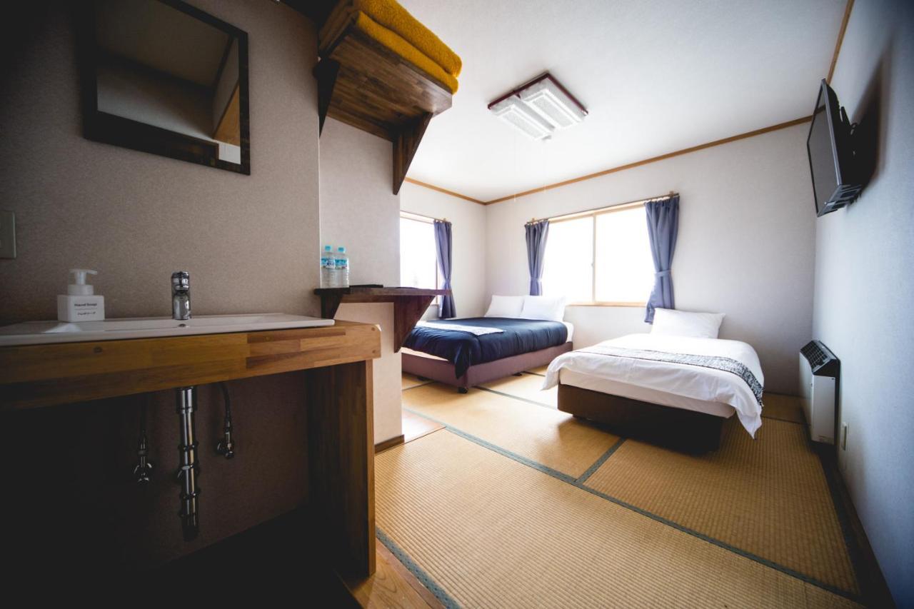 Hakuba Cortina Lodge Otari Esterno foto